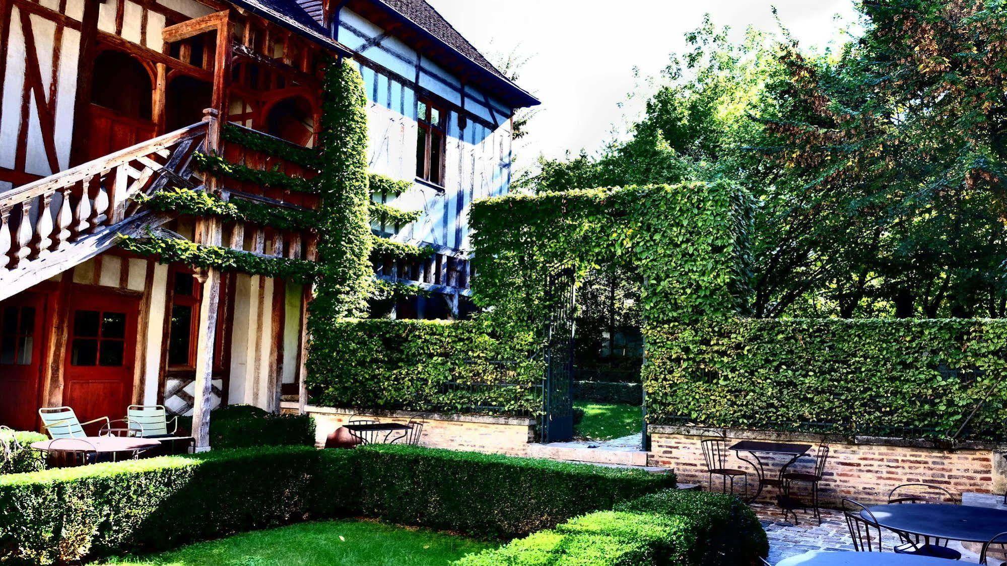 Hôtel la Maison de Rhodes&Spa Troyes Exterior foto